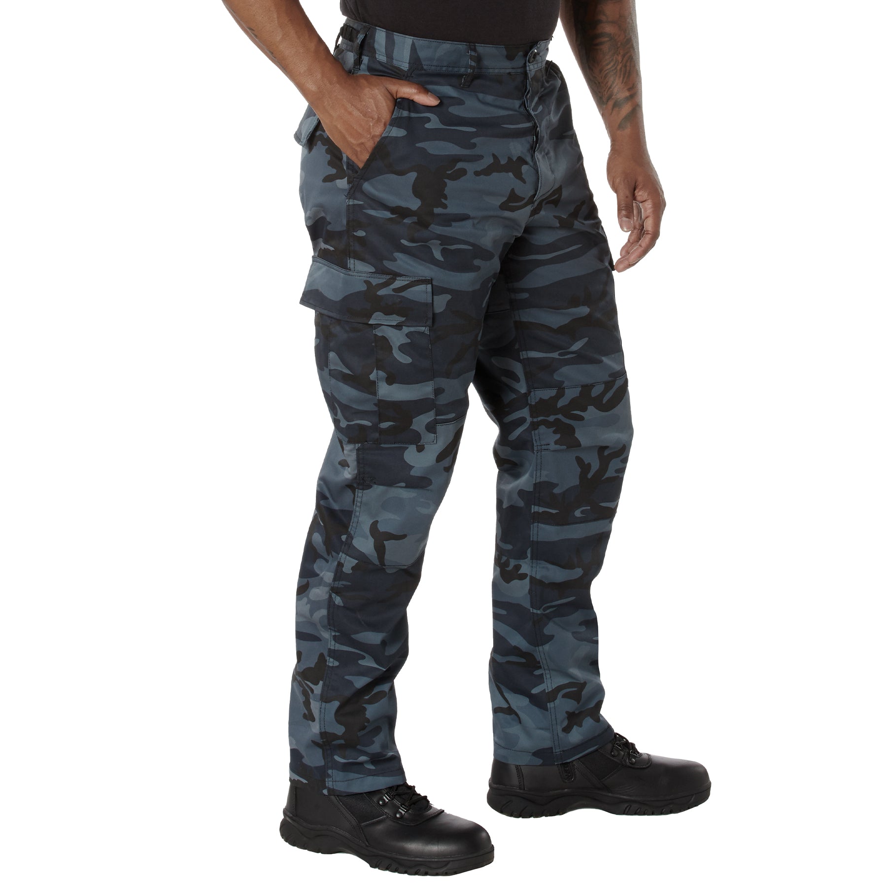 Dark blue hot sale camo pants